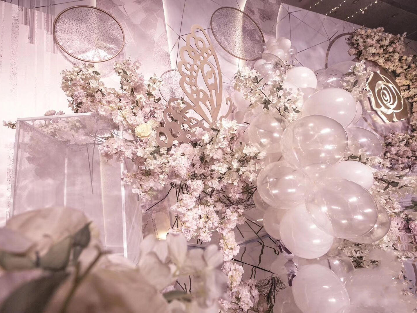 限时5.9折小预算布置韩式奢华风格包括四大金刚