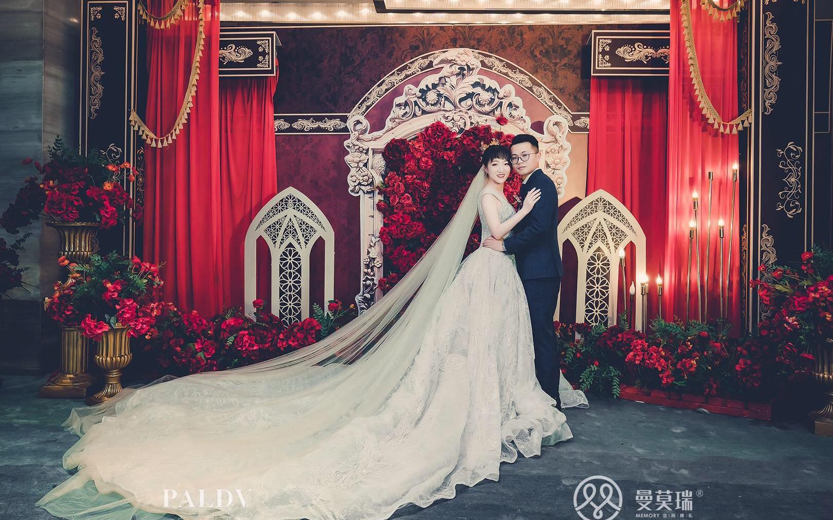 【曼莫瑞】红色欧式复古婚礼