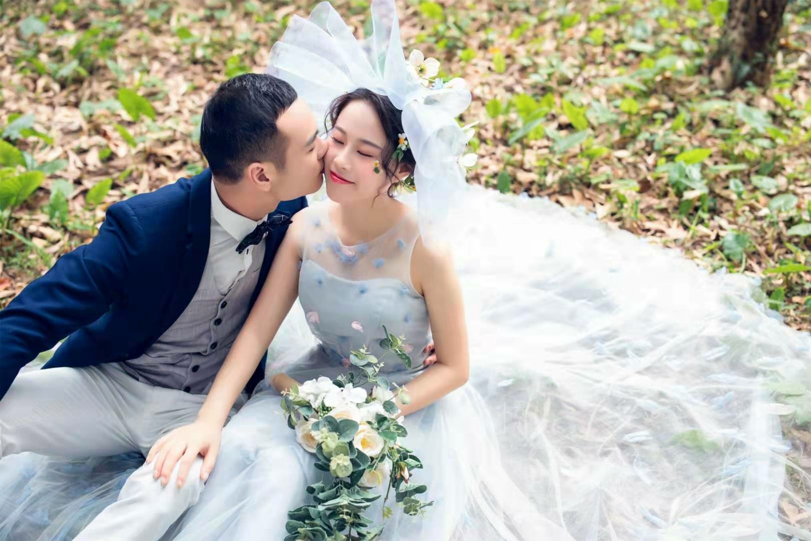 我们结婚啦！