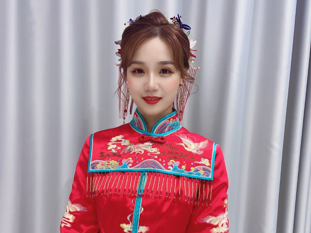 赣州市区女神必备的总监档化妆师