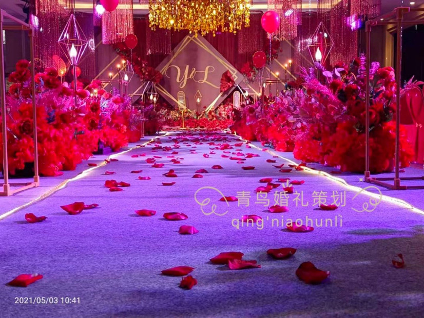 紅金色大氣婚禮～高雅奢華的時尚元素，突出婚禮氛圍
