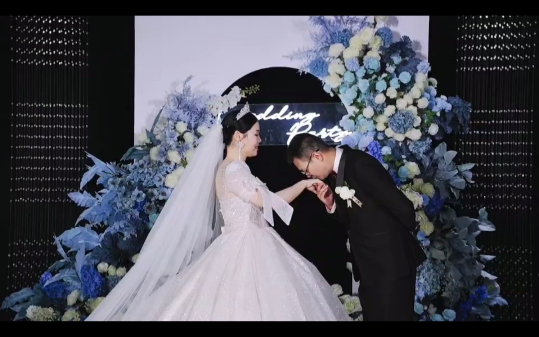 小预算蓝白水晶婚礼