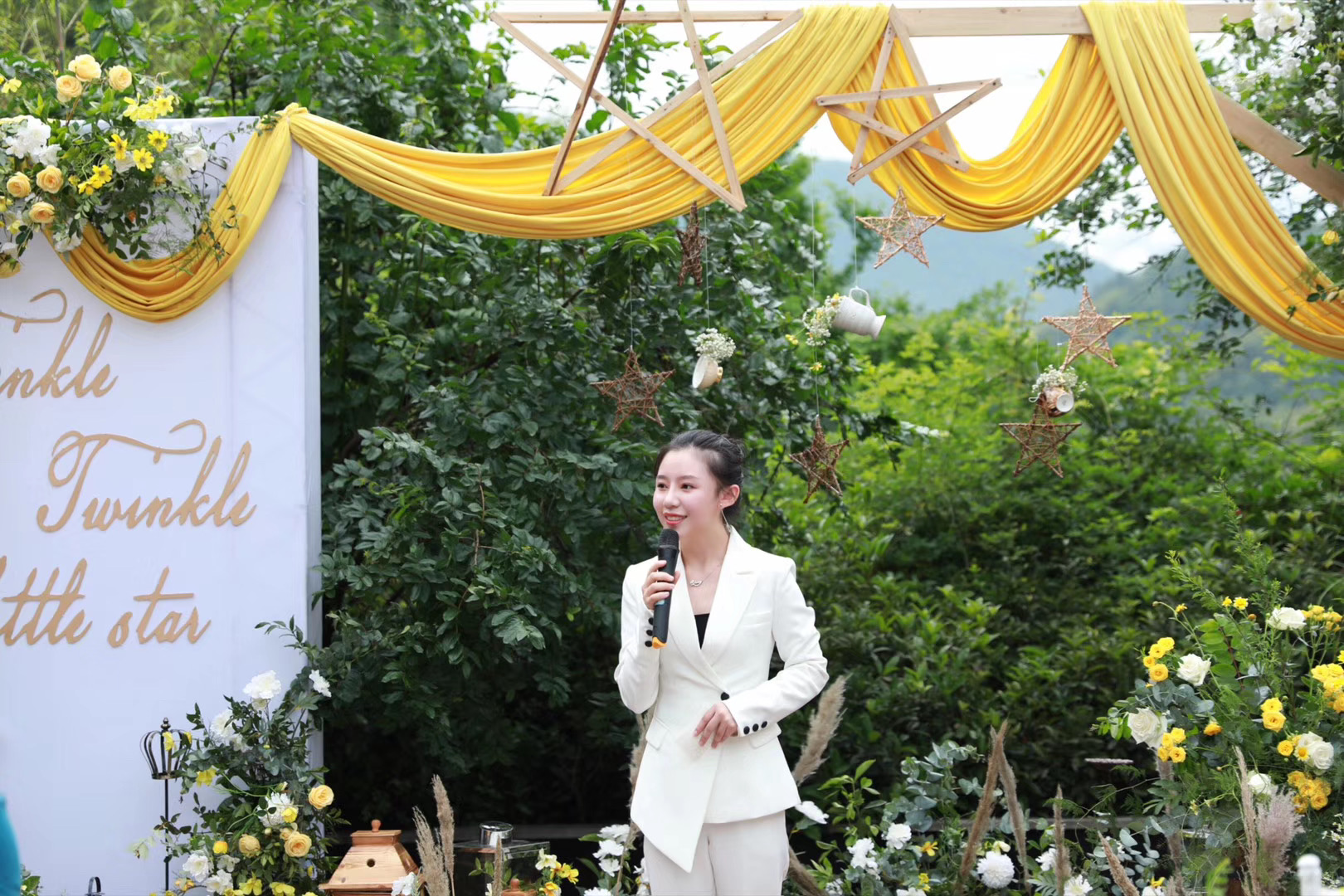 户外婚礼 | 跨国异地恋