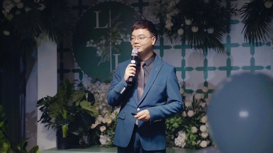 爱意随风起 风止爱难平