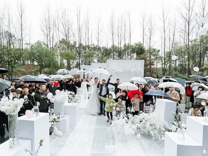 现代简约高定婚礼设计户外室内
