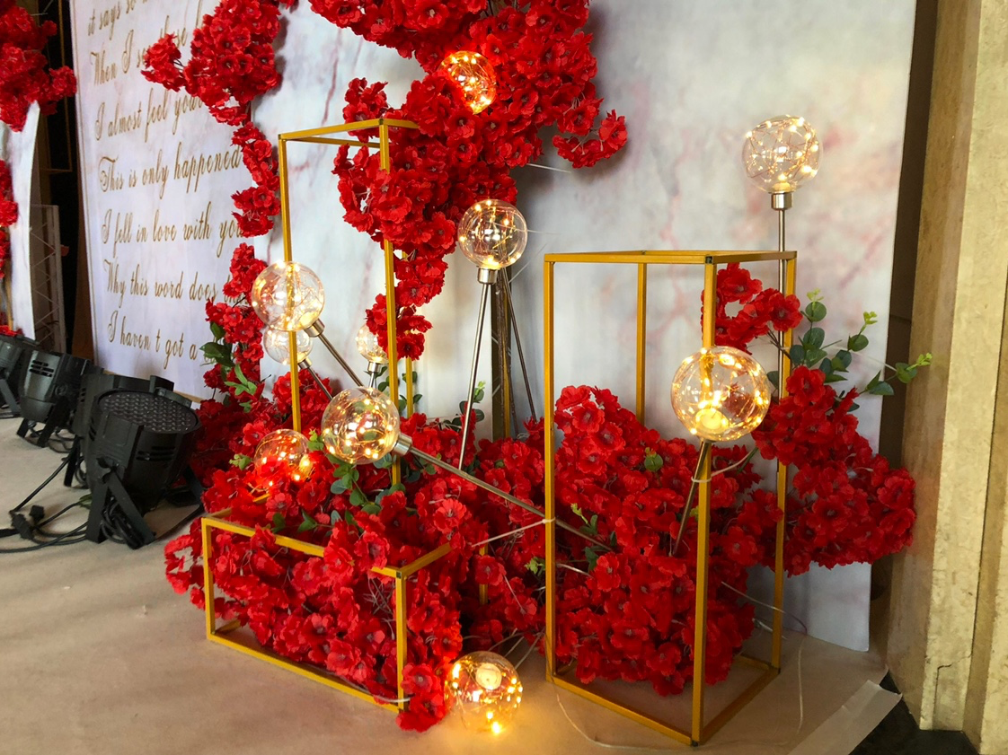 香槟x红撞色个性简约婚礼