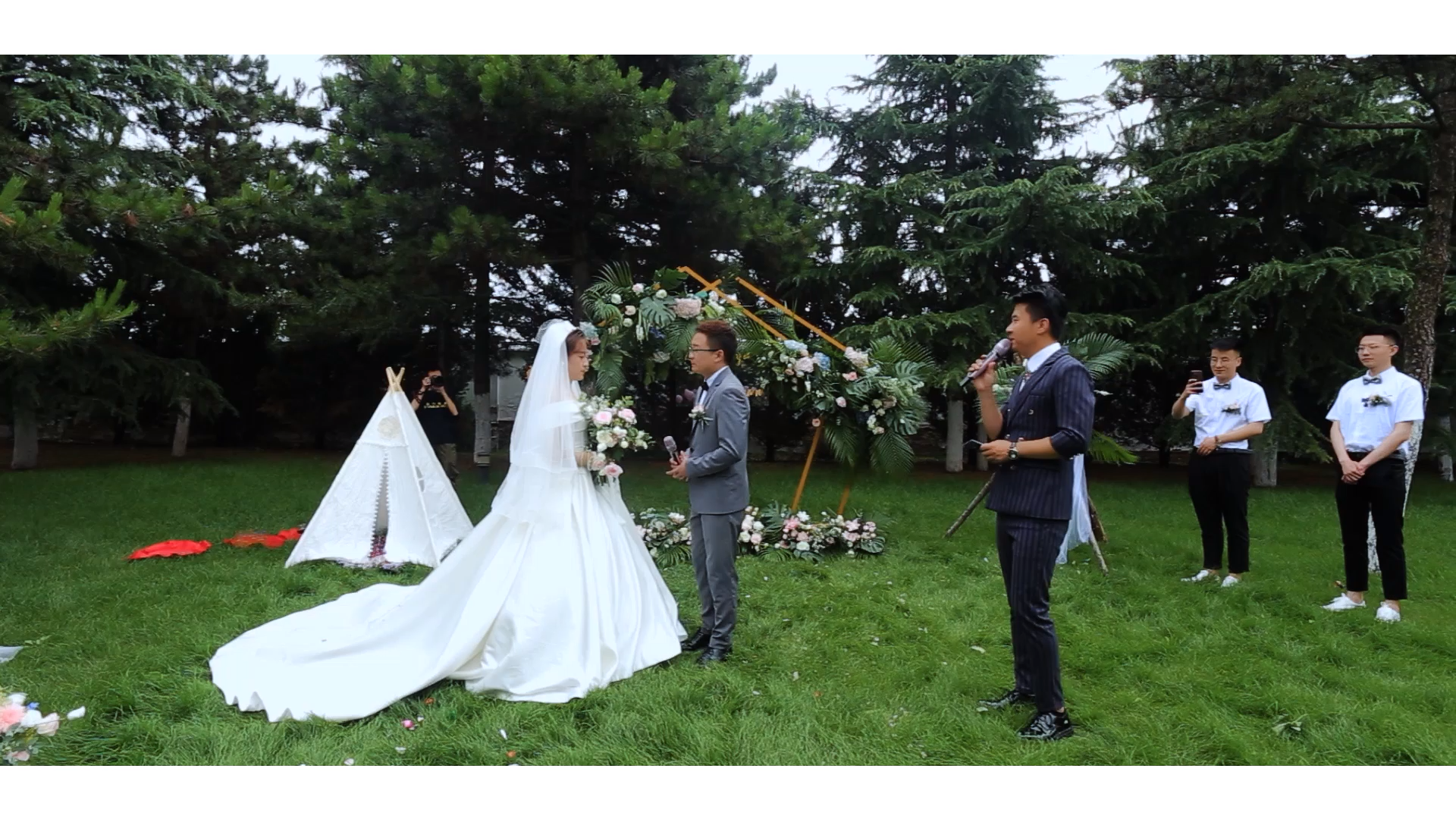 清新又自然的户外婚礼