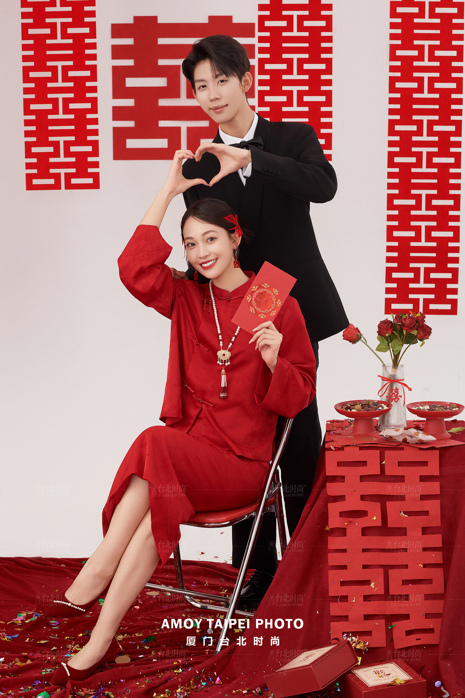 甜蜜感❣拉满的中式喜庆氛围婚纱照