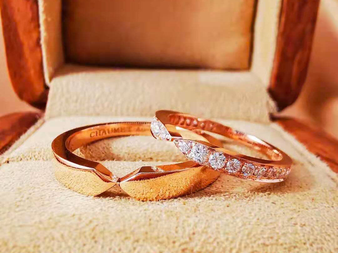 愛戀 18K金鉆石結(jié)婚對戒—蒂晟美鉆