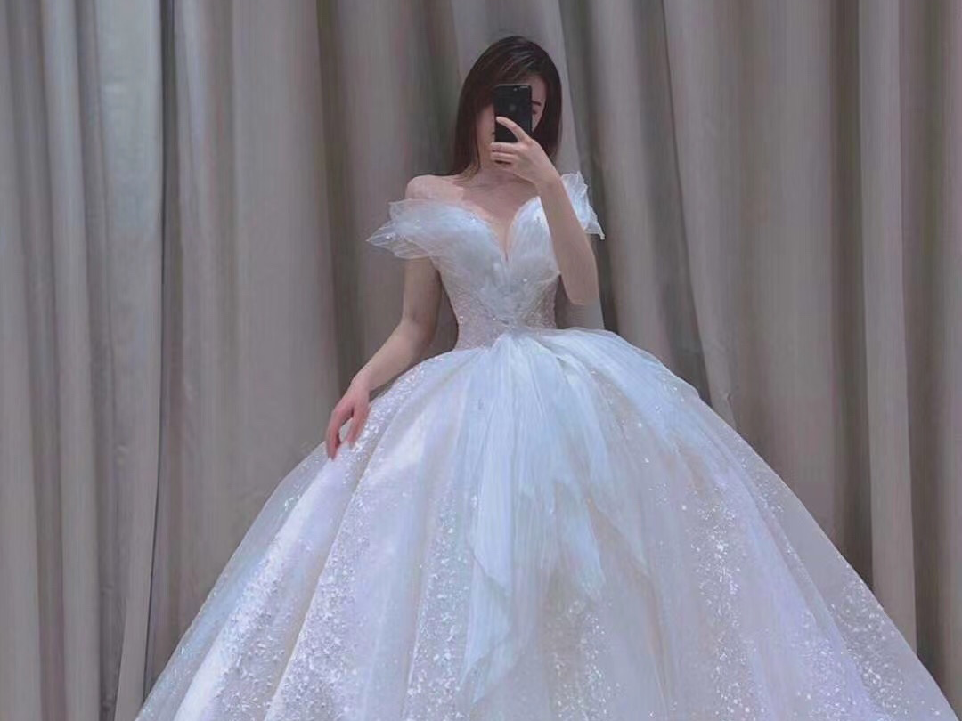 全程跟妆送妈妈妆伴娘妆头饰免费用