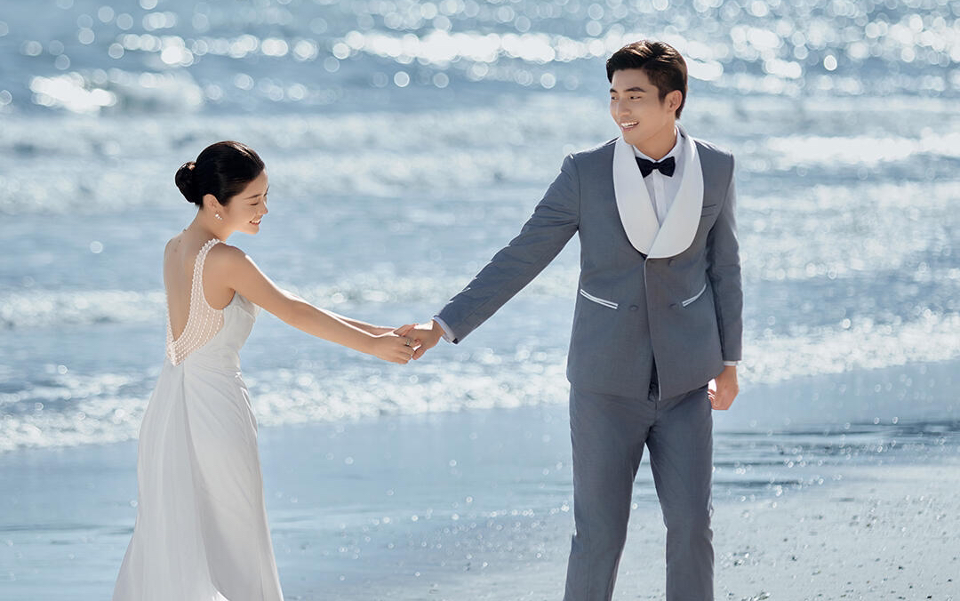 韩式电影感海边婚纱照｜一眼心动的浪漫