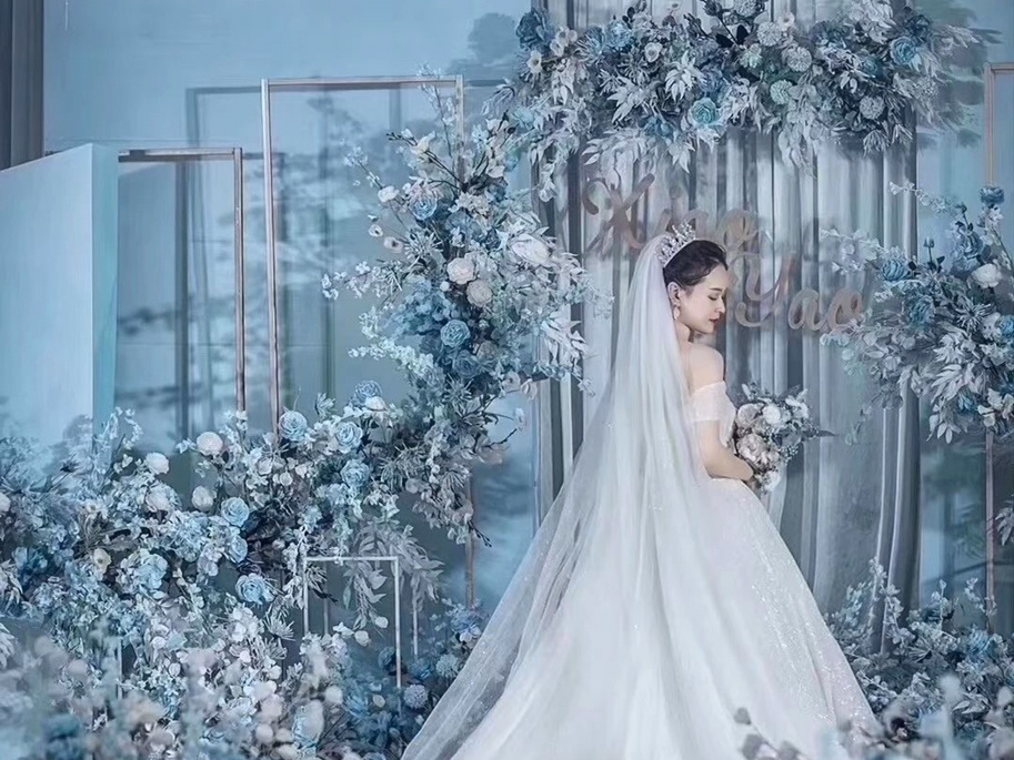 霧霾藍婚禮 讓生活充滿愛    今年流行的顏色