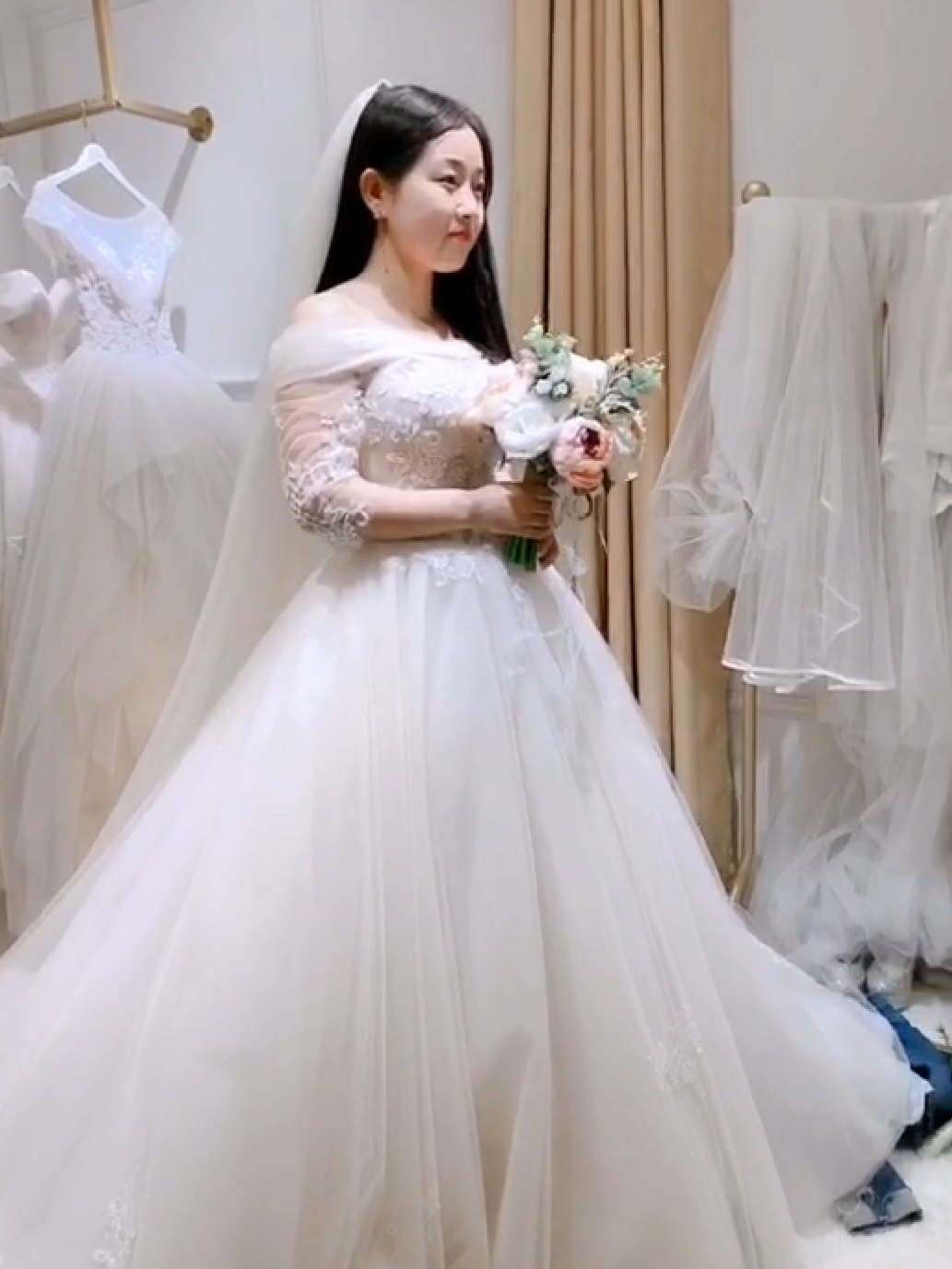 Baty、🌸的备婚日常之跟妆