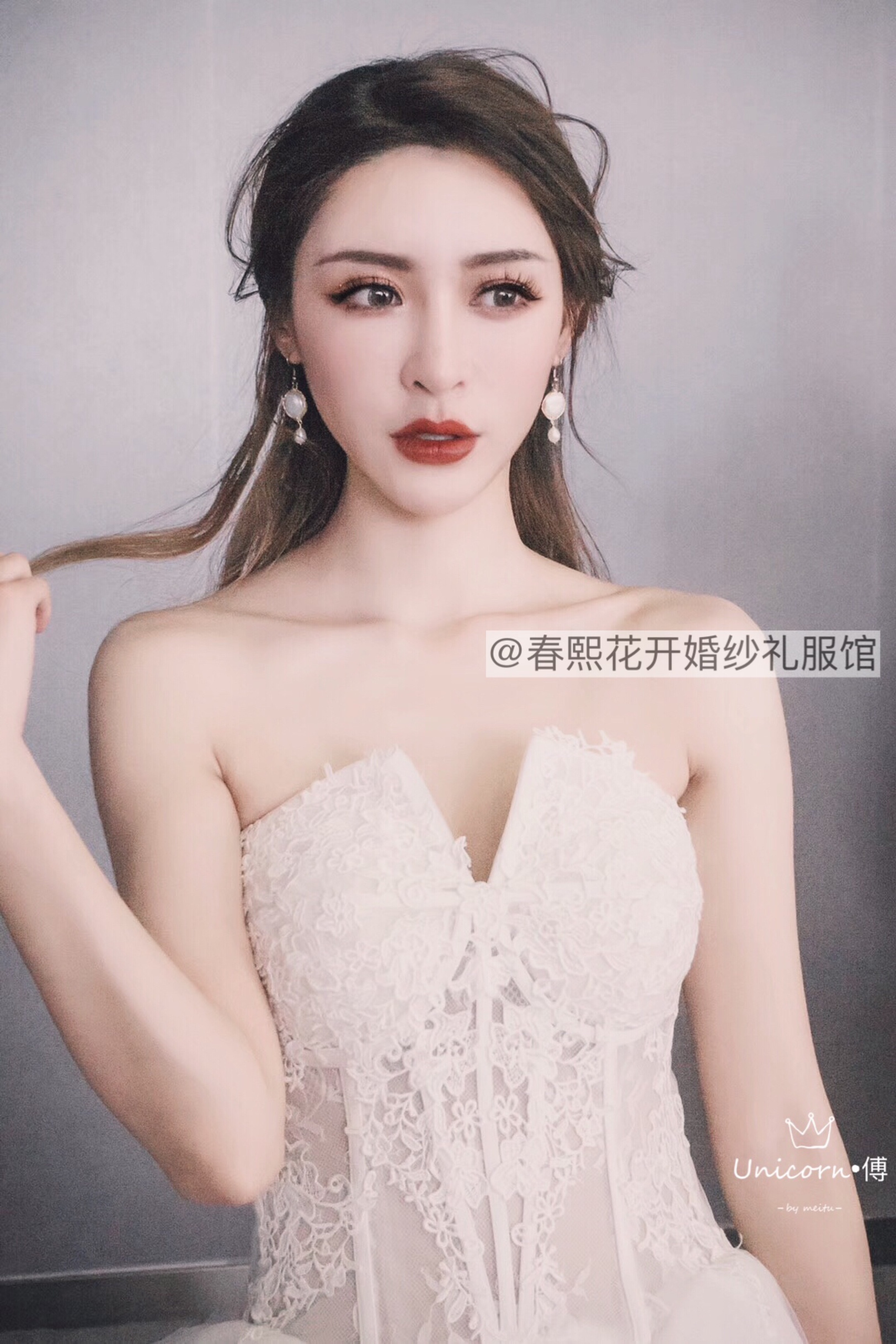 春熙花开婚纱礼服馆