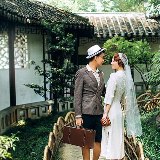 【苏州园林 喜嫁良缘】极简风婚纱照 秀禾轻婚纱