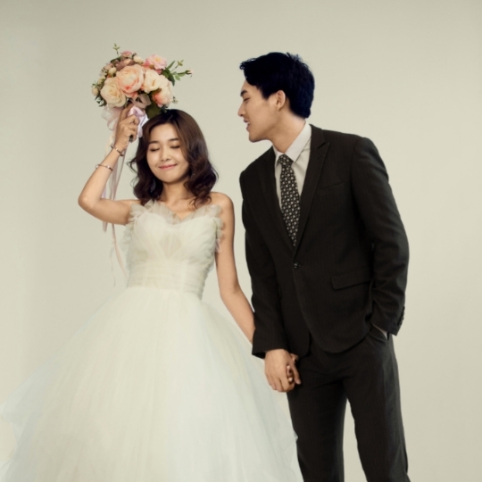定制婚纱照  高级 婚纱照 不一样的婚纱照
