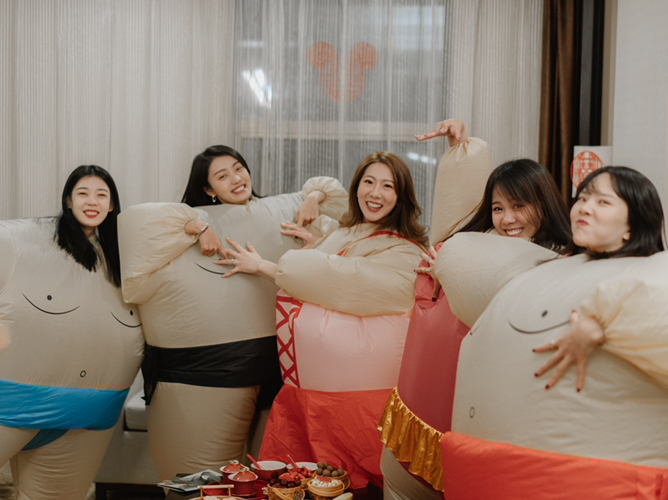 备婚|婚礼晨拍这么穿才好玩