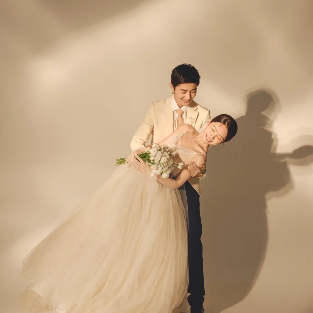 名匠高端婚纱摄影光影婚纱照