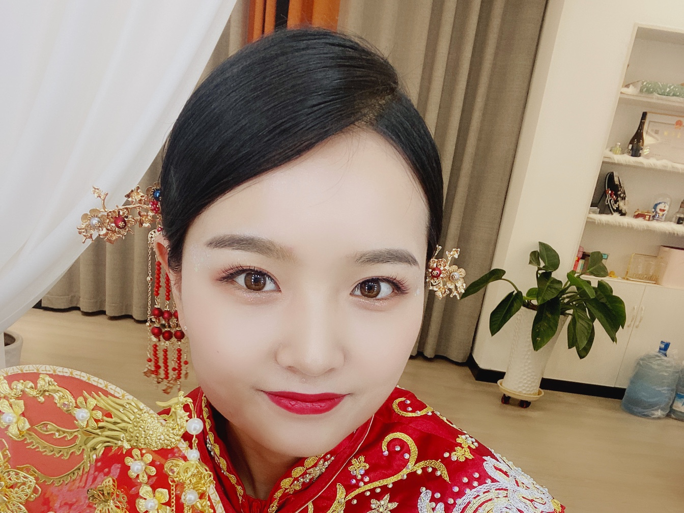 Miss 倩 全程一对一跟妆+妈妈妆