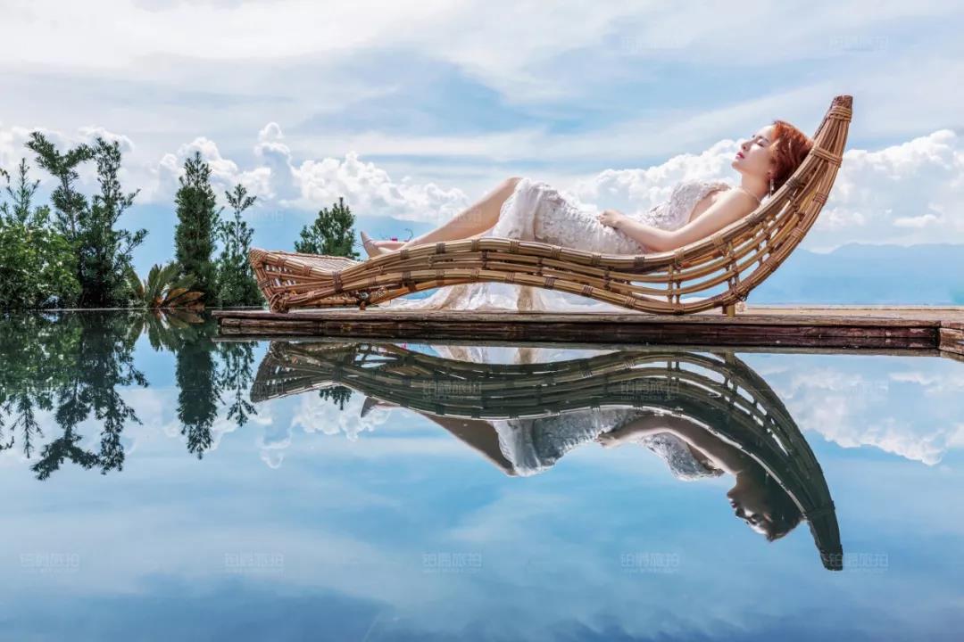 当洱海把夕阳嚼碎成金箔 被美哭的我~