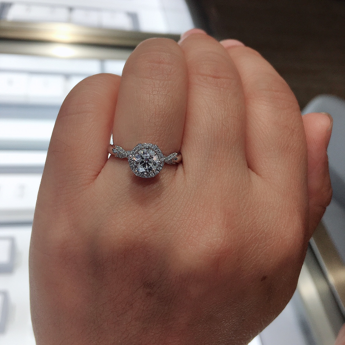 月影钻戒💍