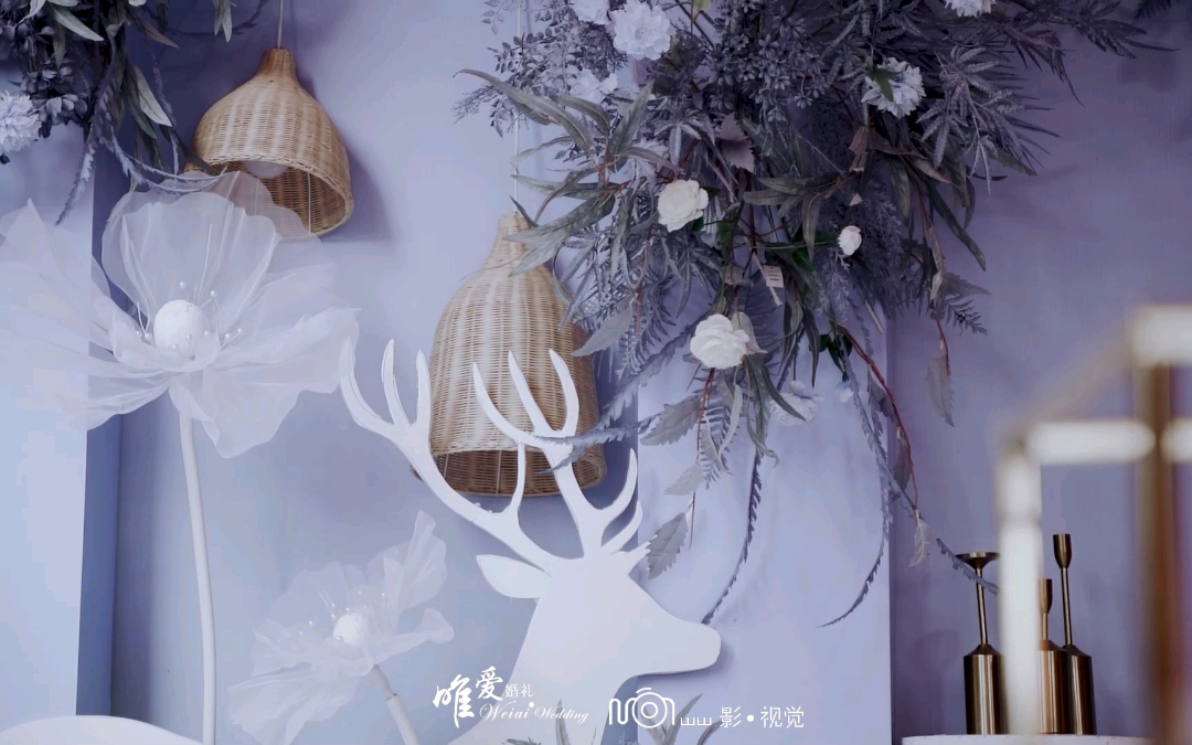 玫红与黑色系户外婚礼主题