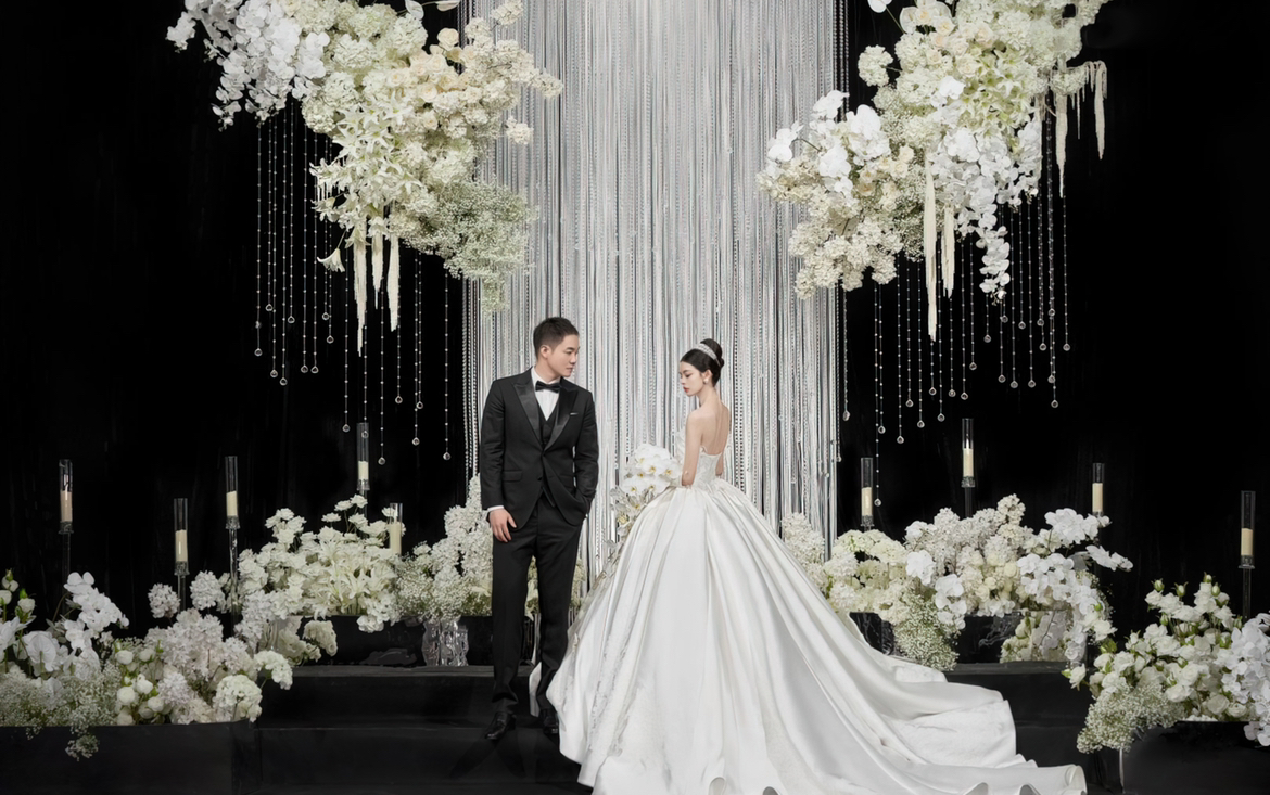 户外农村婚礼也可以很唯美