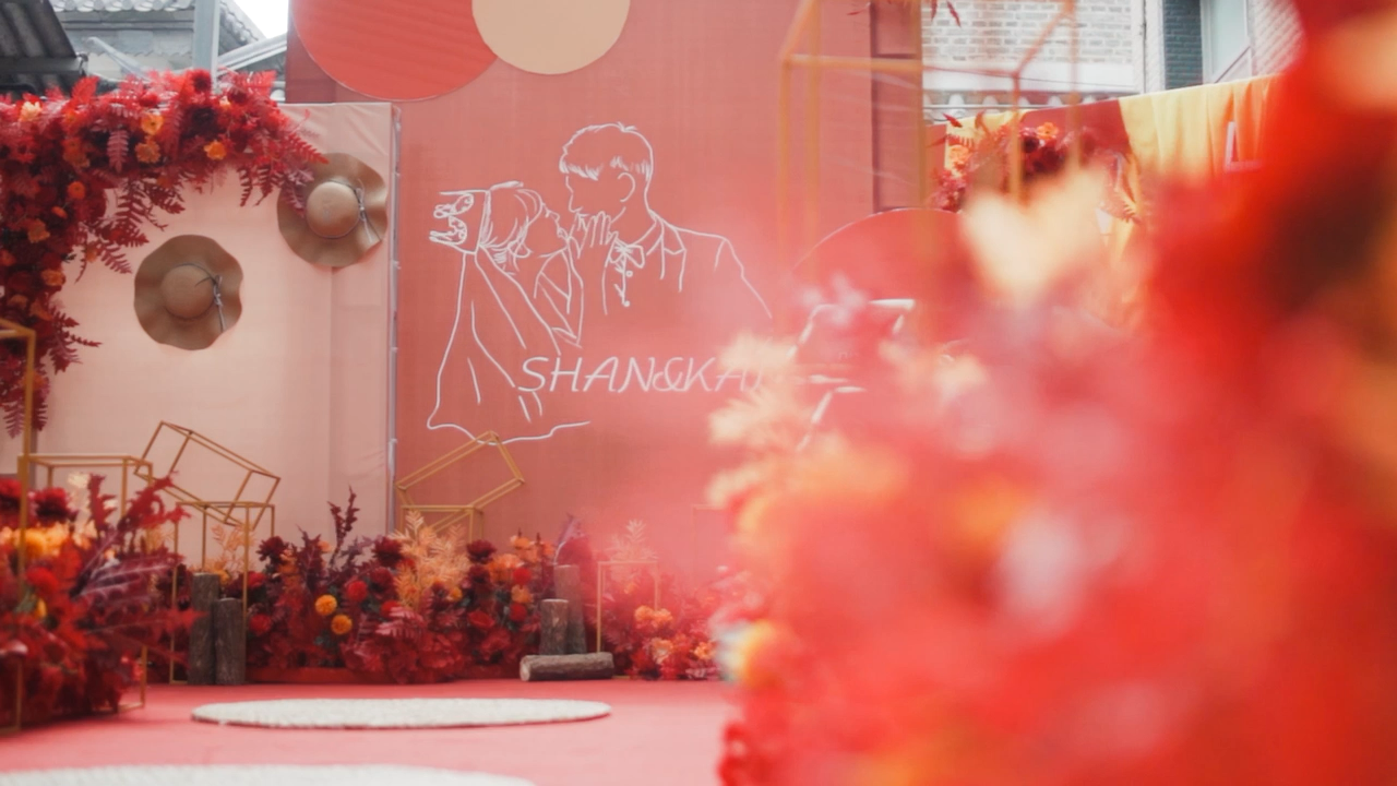 極簡主題橘紅色婚禮定制服務(wù)