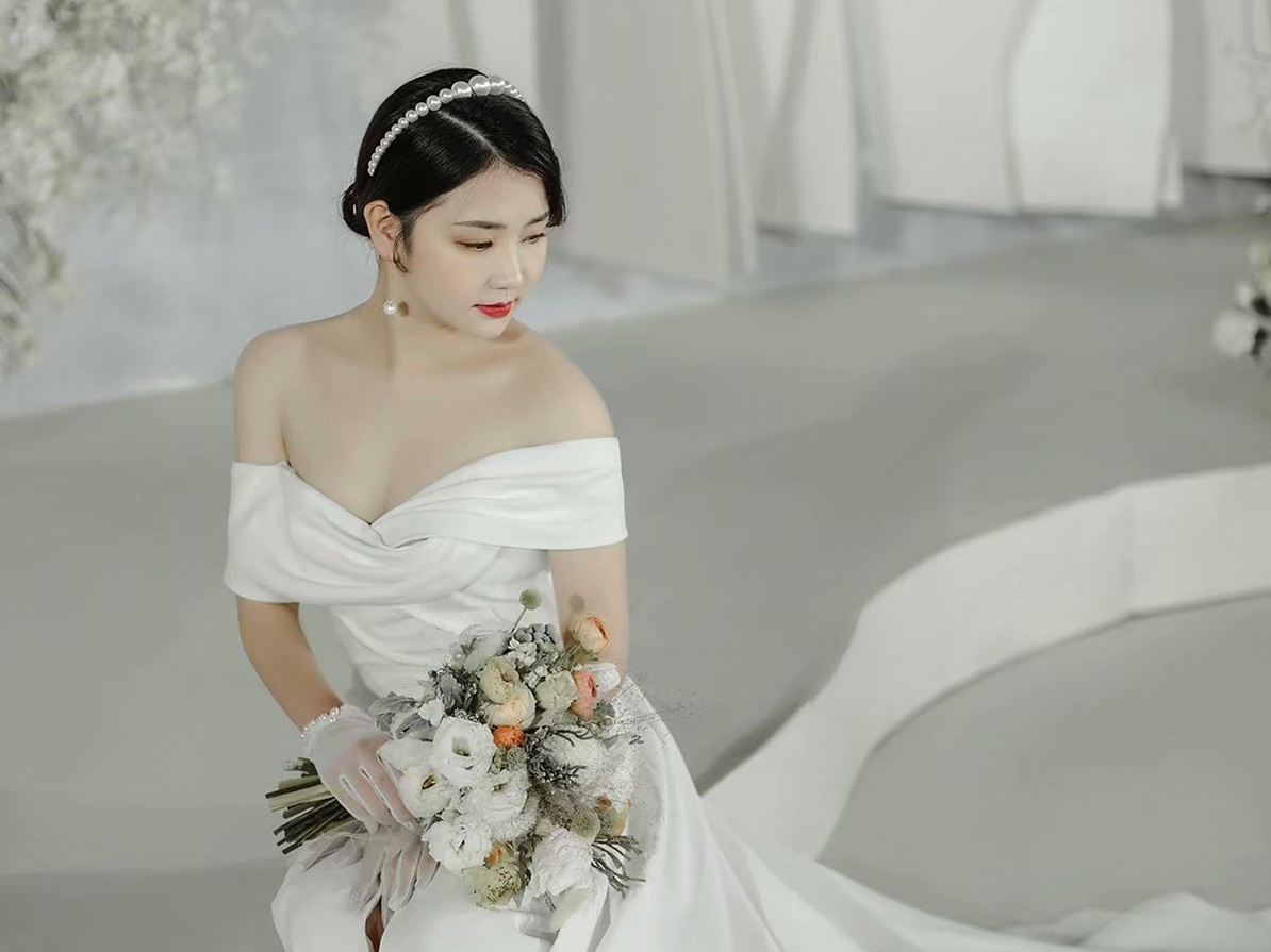 婚礼跟妆半天(出门•仪式•敬酒)妆面发型