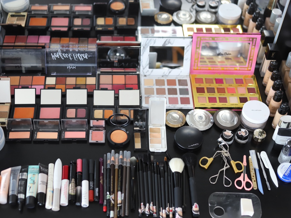 高级造型老师厦门婚礼全程跟妆造型师