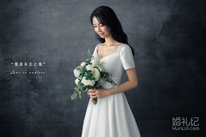 婚纱照这样拍太赞了，赫本风让你美如画中人