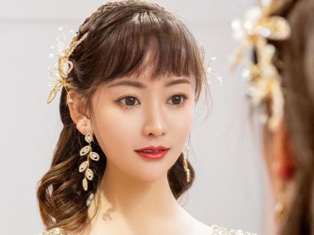 婚礼全程新娘跟妆整体造型