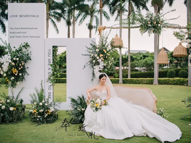 我们的户外婚礼在三亚         