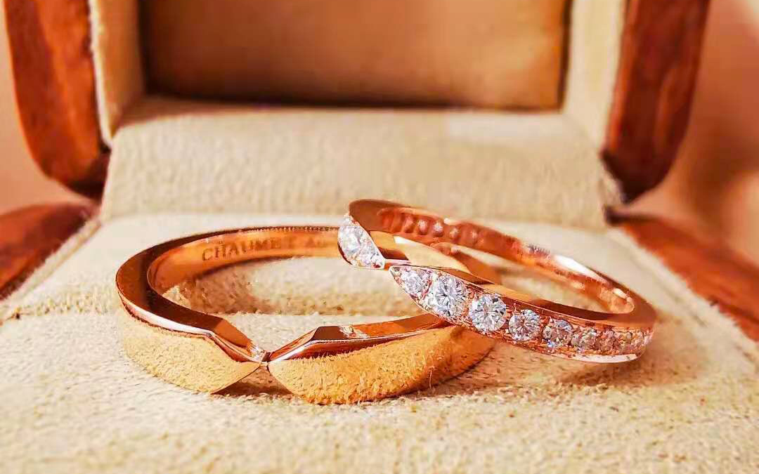 愛戀 18K金鉆石結(jié)婚對(duì)戒—蒂晟美鉆