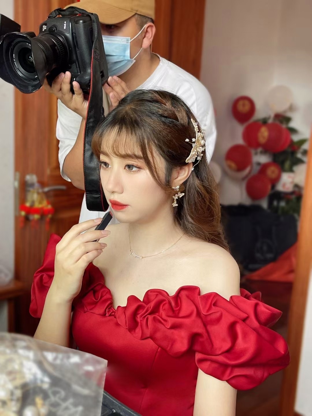 热门推荐 上门化妆 订婚/新娘妆/答谢宴