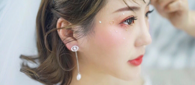 爱嫁婚纱美妆造型