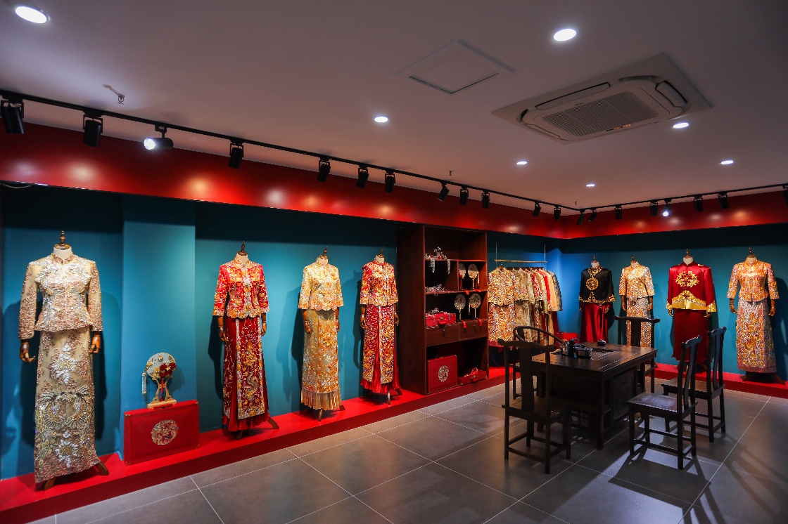 RUQIAO如荍婚纱礼服馆