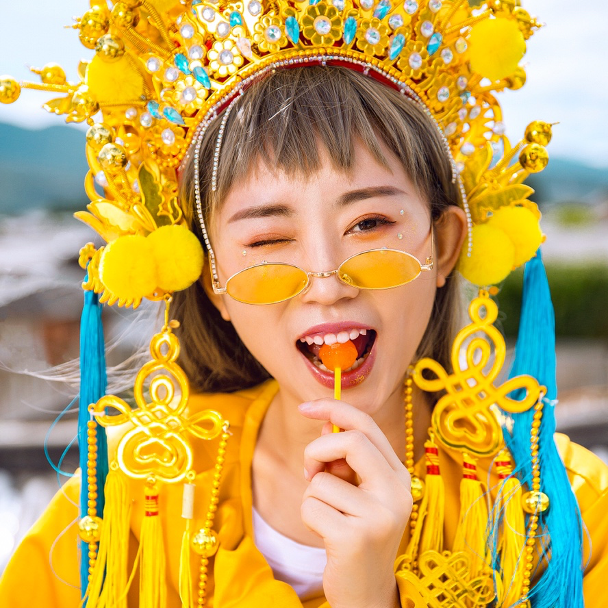      丽江客片               