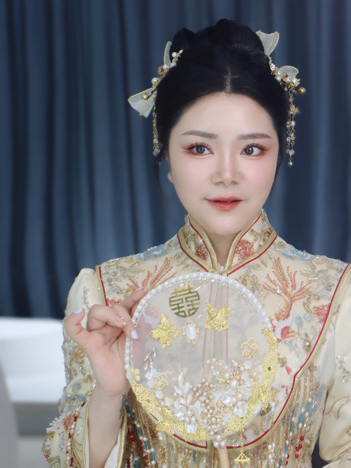 总监档全程跟妆+婚纱礼服+妈妈妆+伴娘妆+新郎妆