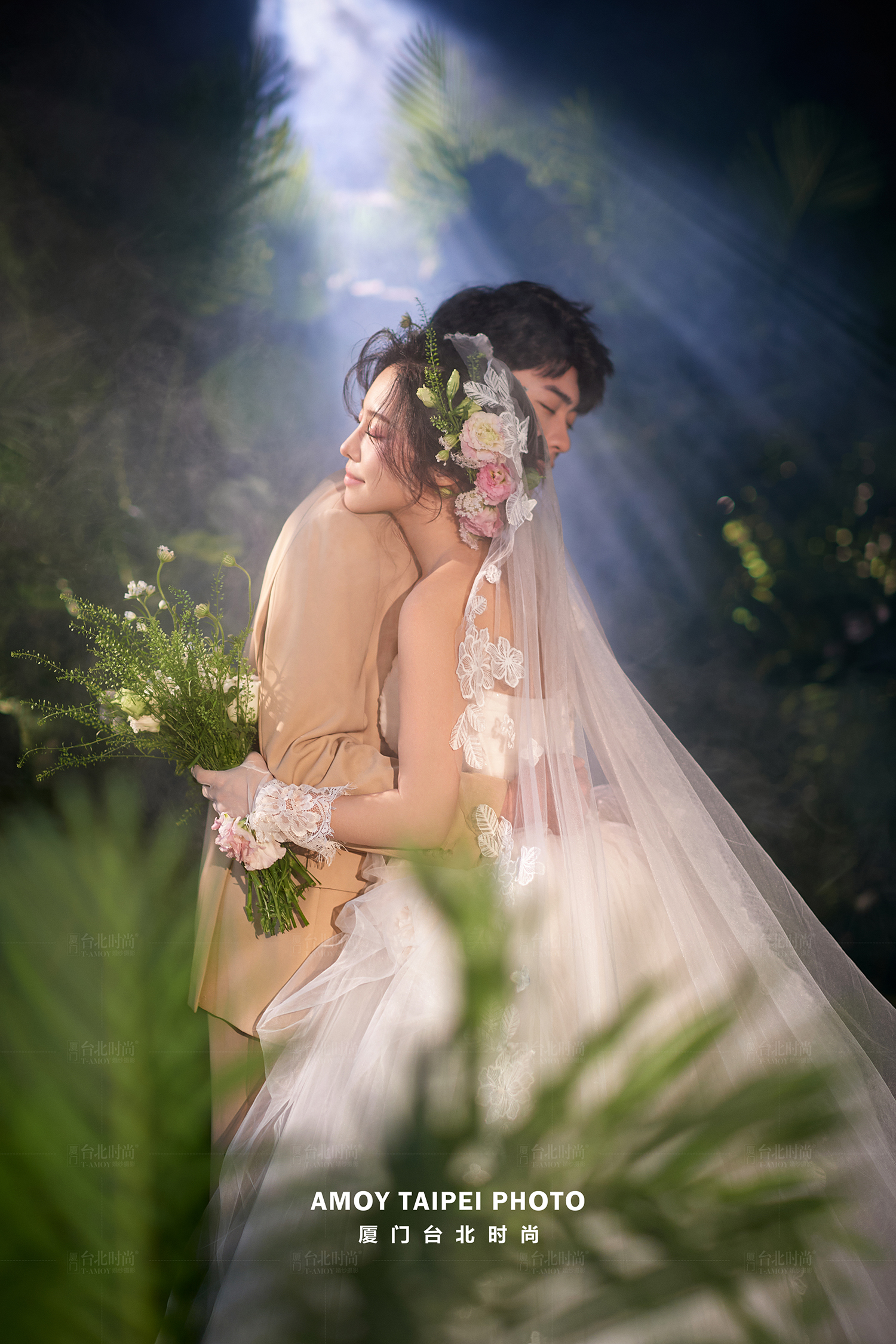 解开爱丽丝仙境的故事，森系内景浪漫！