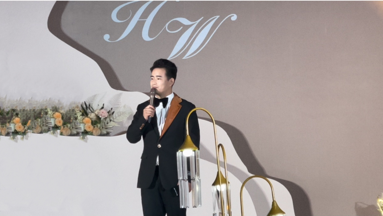 愿与君相识，恰似故人归