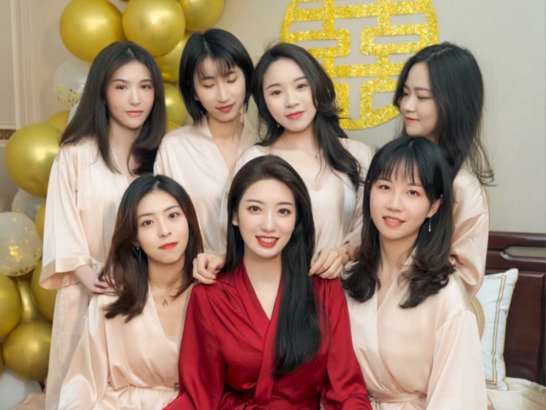 四人套餐（妈妈妆、婆婆妆、伴娘妆2个）