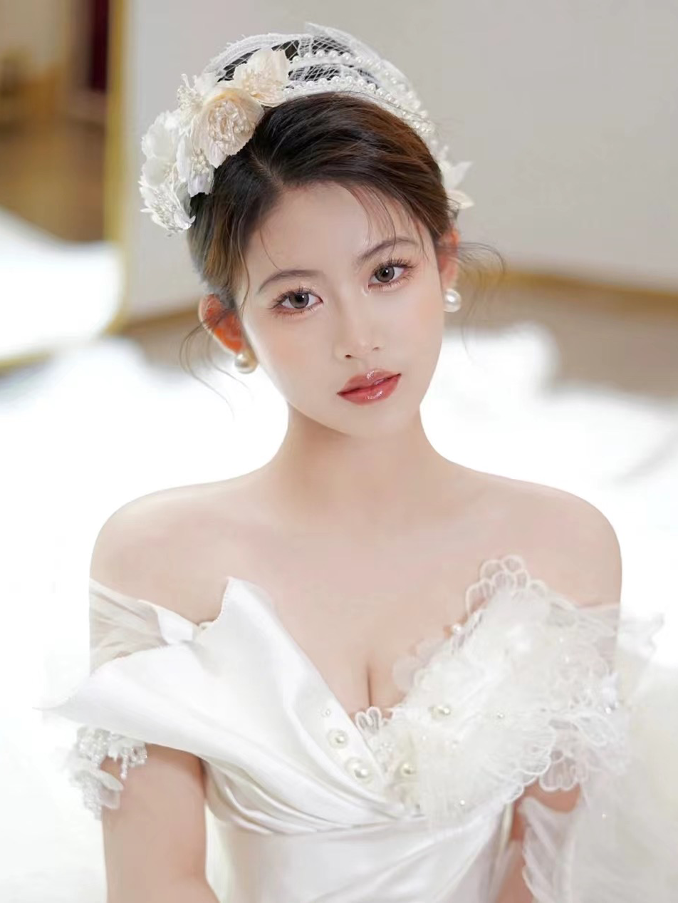 减龄仙气十足的白纱造型