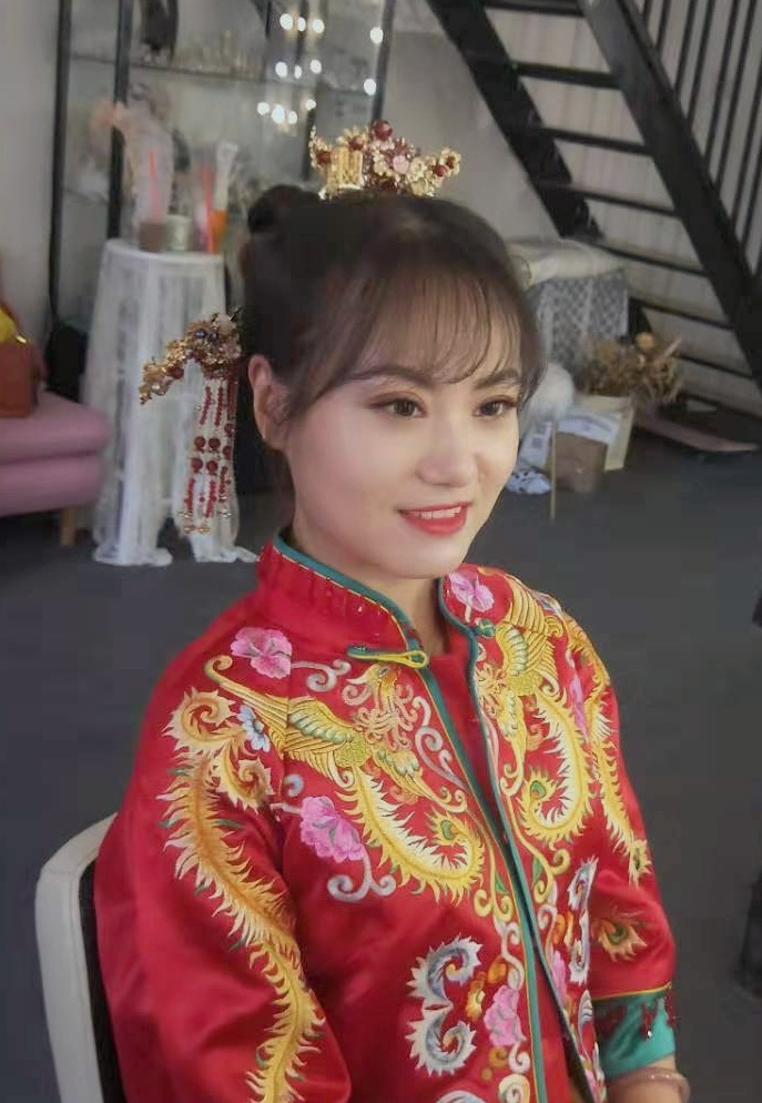 大婚当天5个造型，每个都美到冒泡！