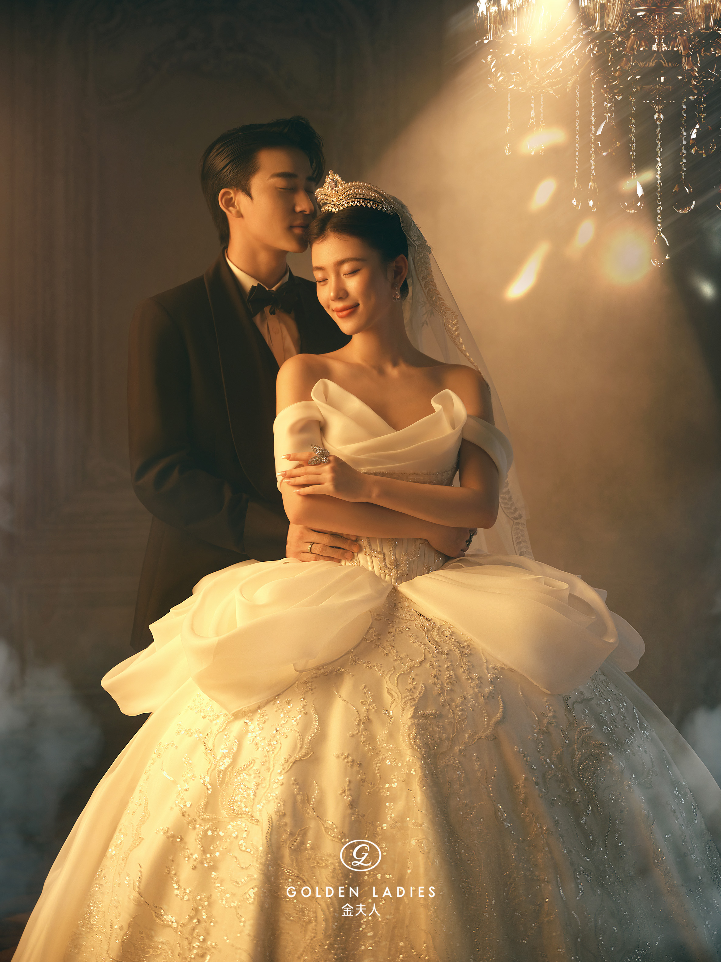 高级光影婚纱照 商丘婚纱摄影 内外双景