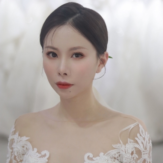限时抢购新娘跟妆～资深首席化妆师婚礼跟妆