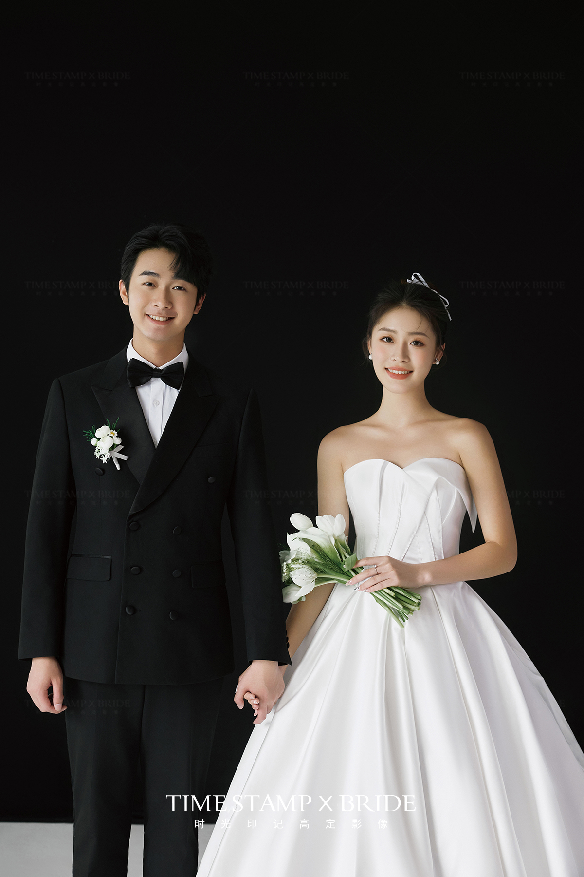 00后超爱的韩系黑色婚纱照，巨甜巨高级！