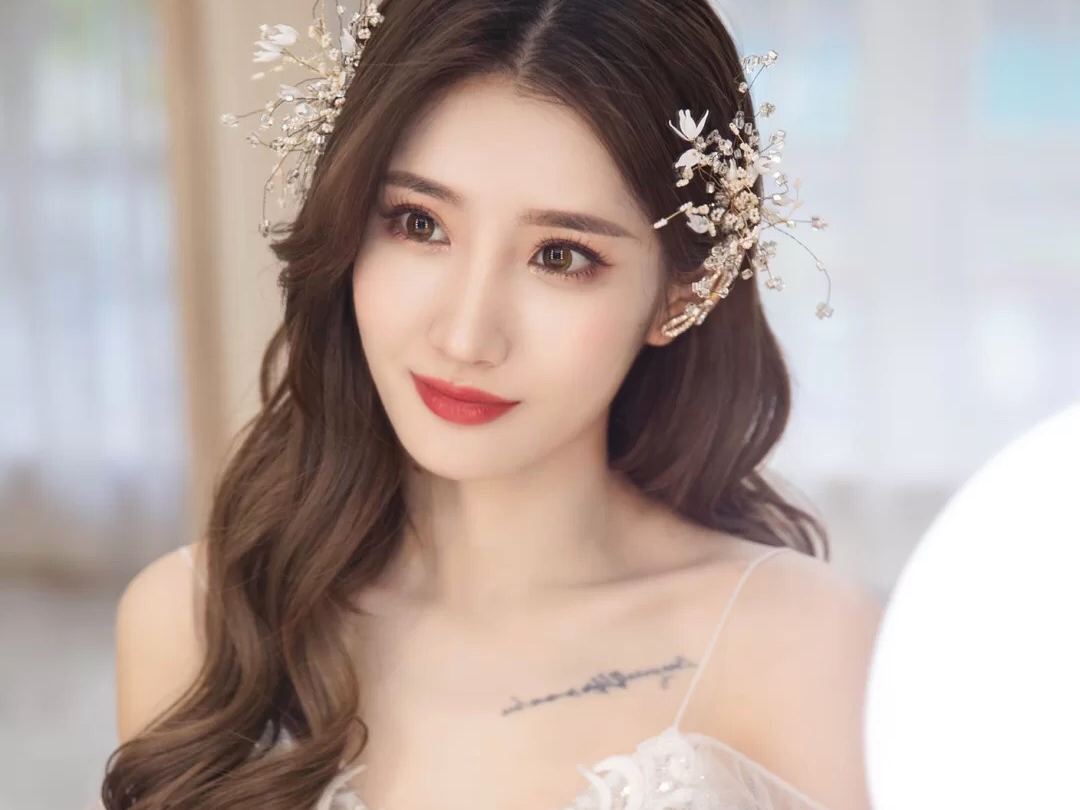 [总监化妆师全天跟妆] 唯美造型 送亲友妆