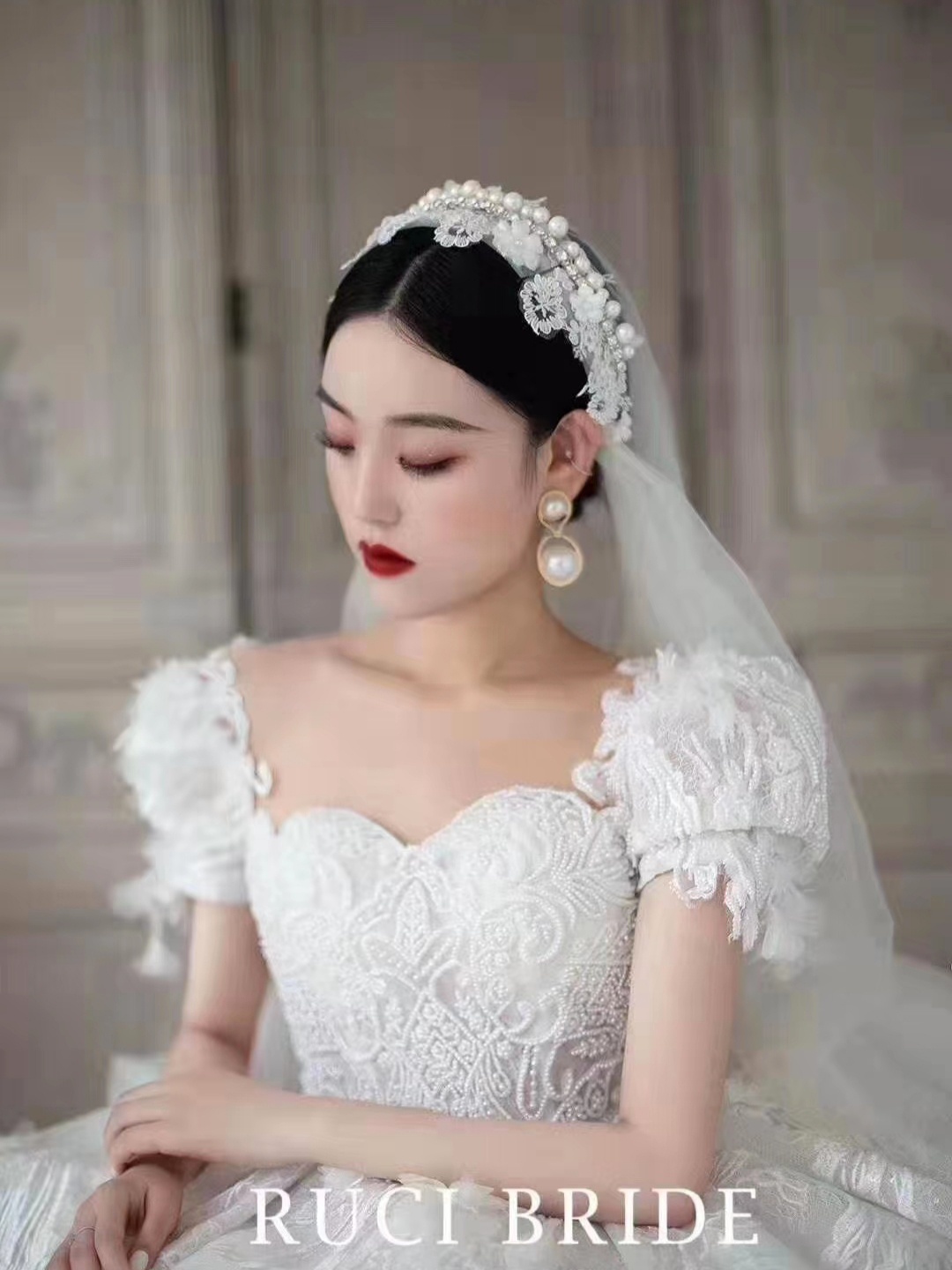 【黛妃婚纱礼服•西服定制】新娘质感时尚主纱