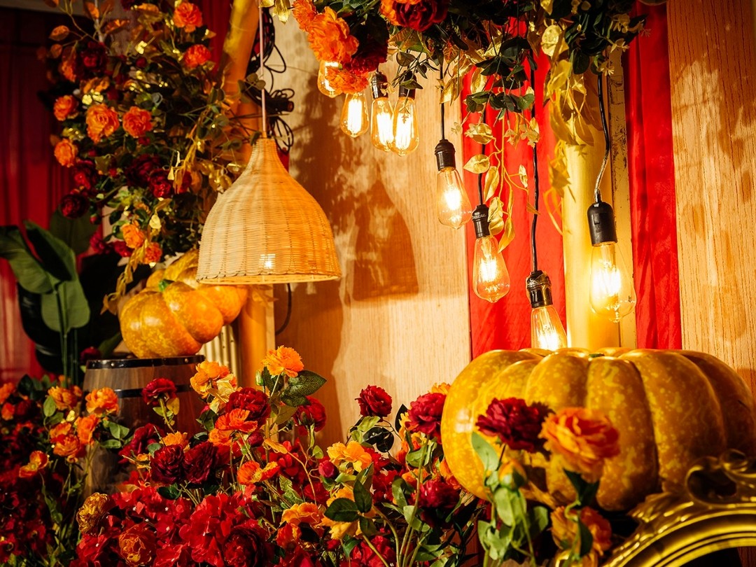 紅色復(fù)古婚禮 私人定制婚禮